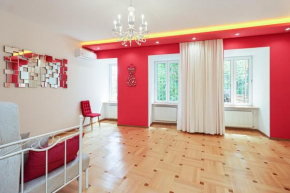 Unique 3-Apt Combo for 6 Guests By Wehost